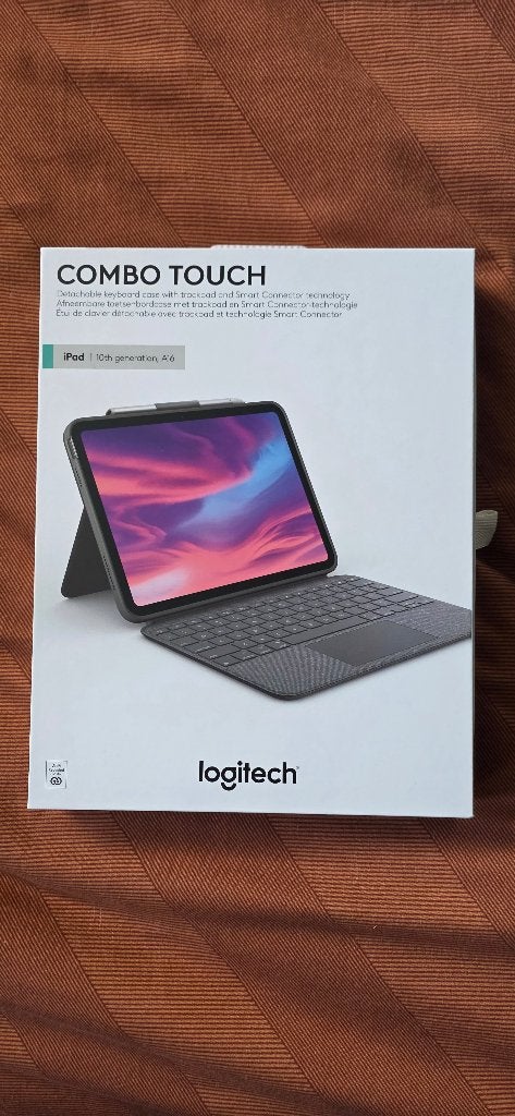Logitech Combo Touch (CASE ONLY), Logitech, 11 inch, Ophalen of Verzenden, Zo goed als nieuw