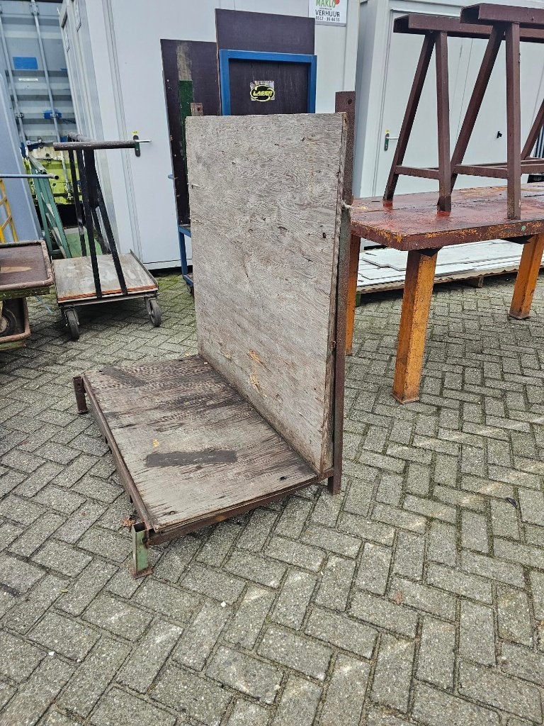 Kleine glasbok glascontainer glas transportbok, Ophalen, Nn, Gebruikt, Minder dan 80 cm