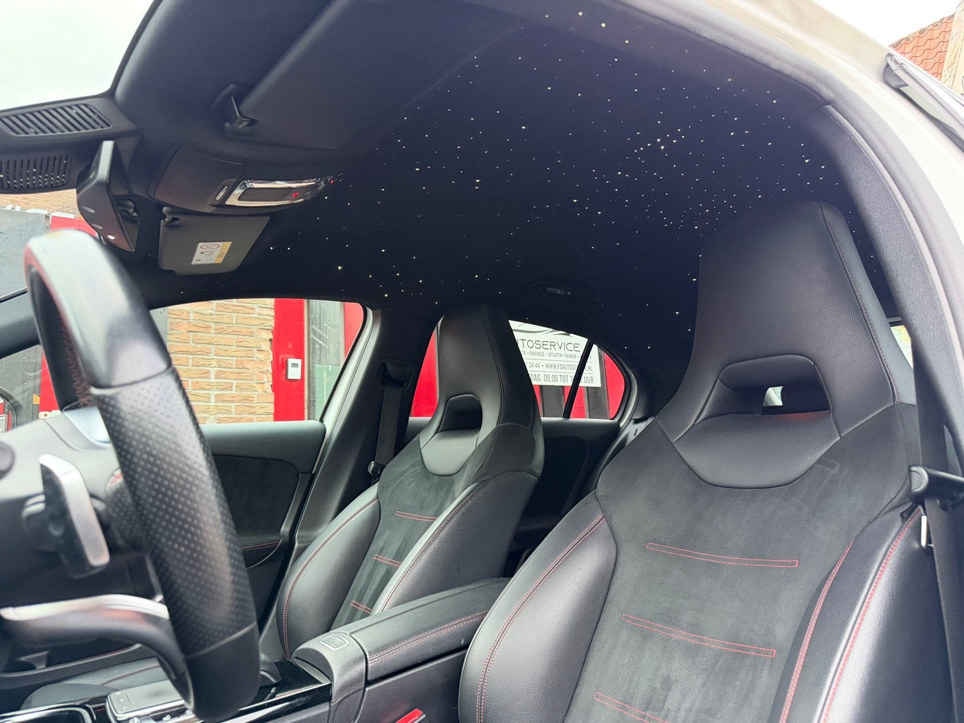 Mercedes-Benz A-klasse 220 Premium Plus, Auto's, Euro 6, Wit, Bedrijf, 1600 kg