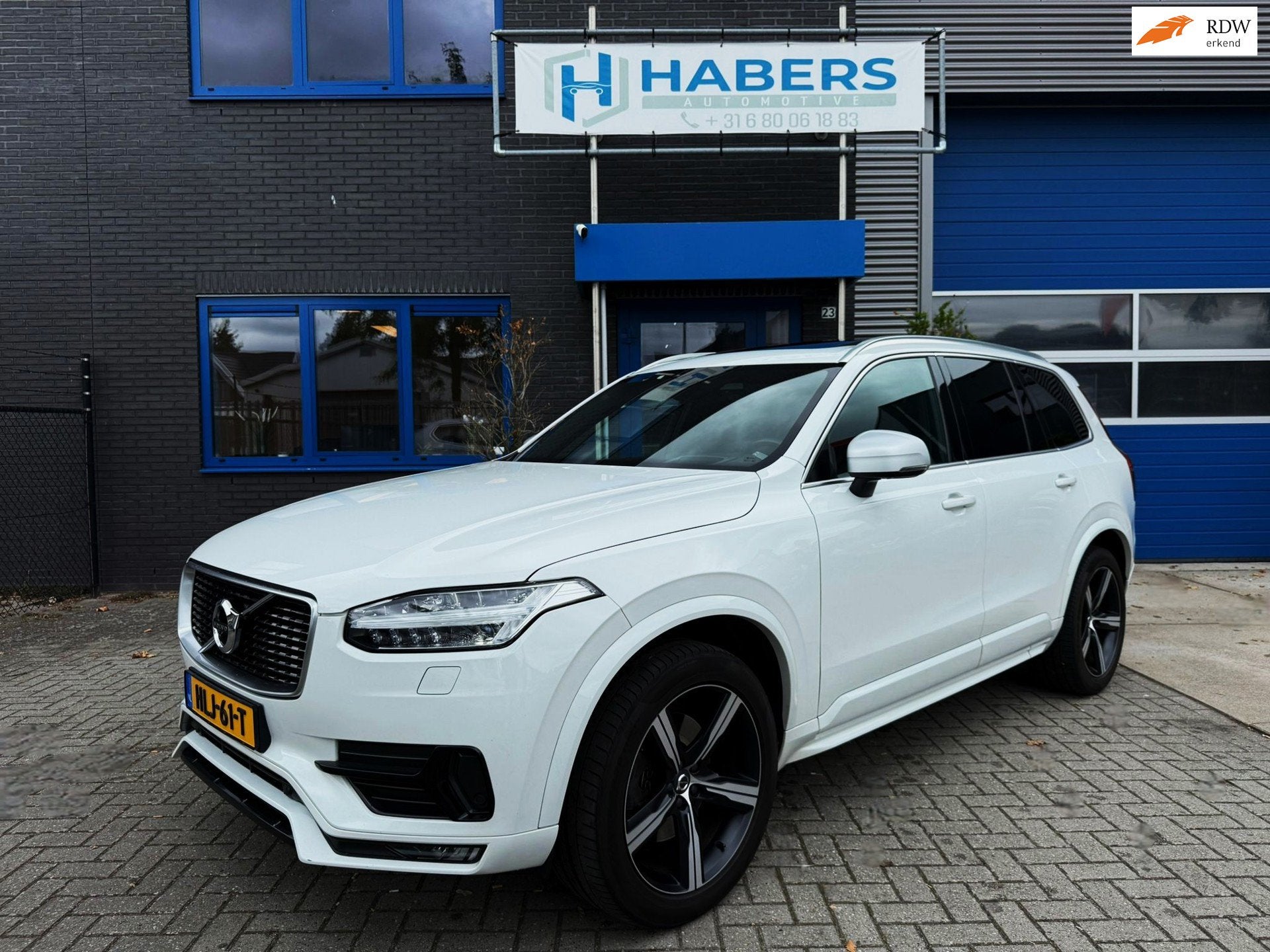 Volvo XC90 2.0 T5 AWD Inscription R-Design 250PK|Adaptive Cr, Auto's, Volvo, Gebruikt, 4 cilinders, 1969 cc, 7 stoelen