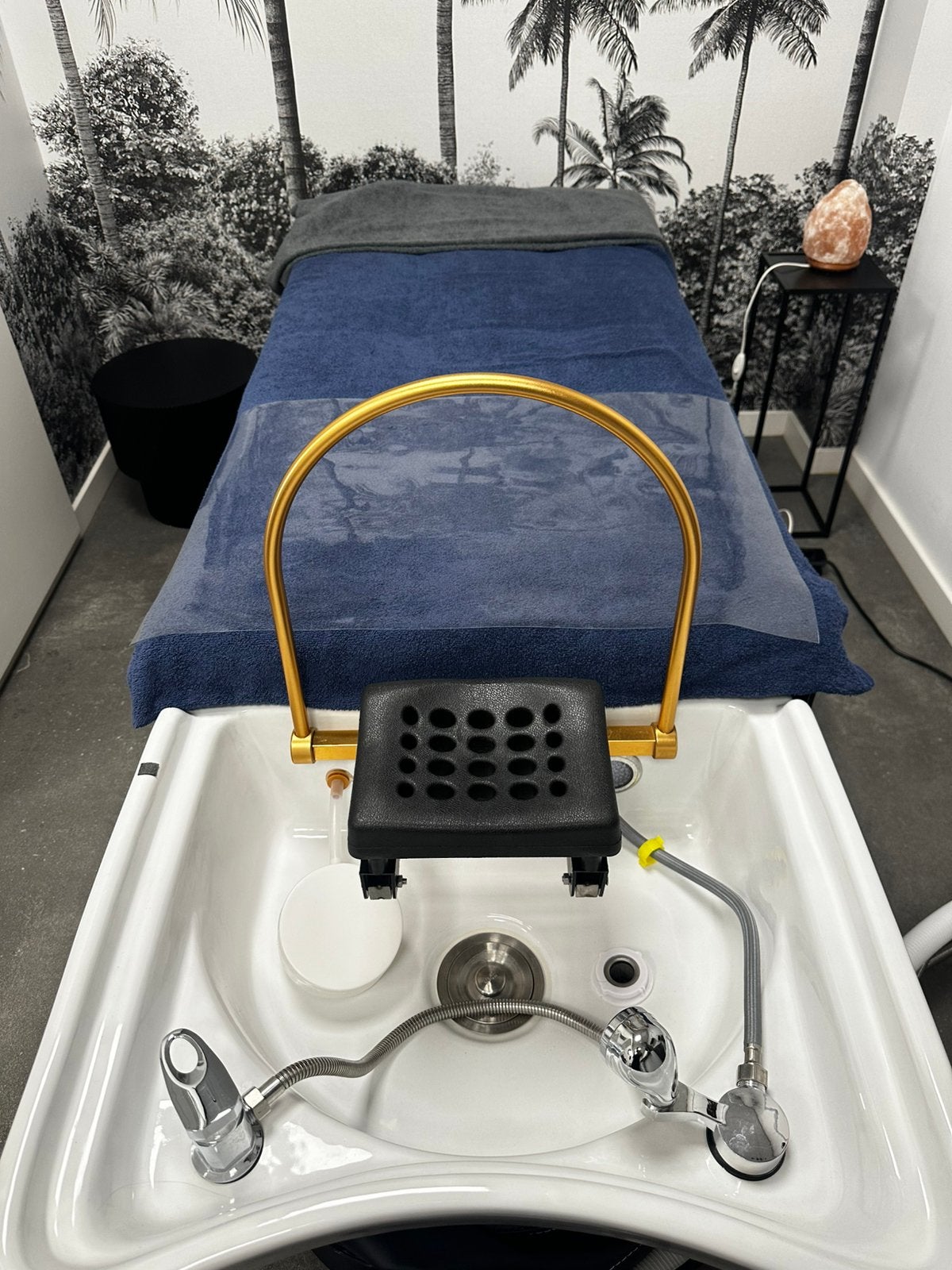 Head Spa bed / massagebed – zo goed als nieuw, Sport en Fitness, Ophalen, Zo goed als nieuw, Overige typen