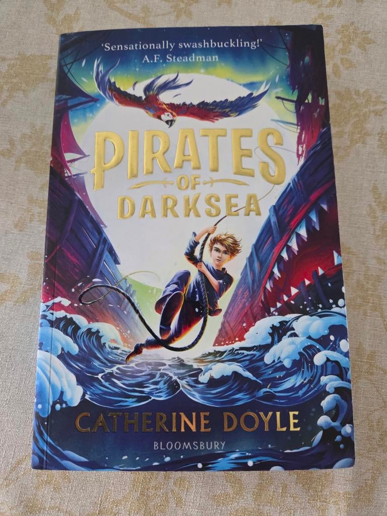 Pirates of Darksea - Catherine Doyle (Engels), Ophalen of Verzenden