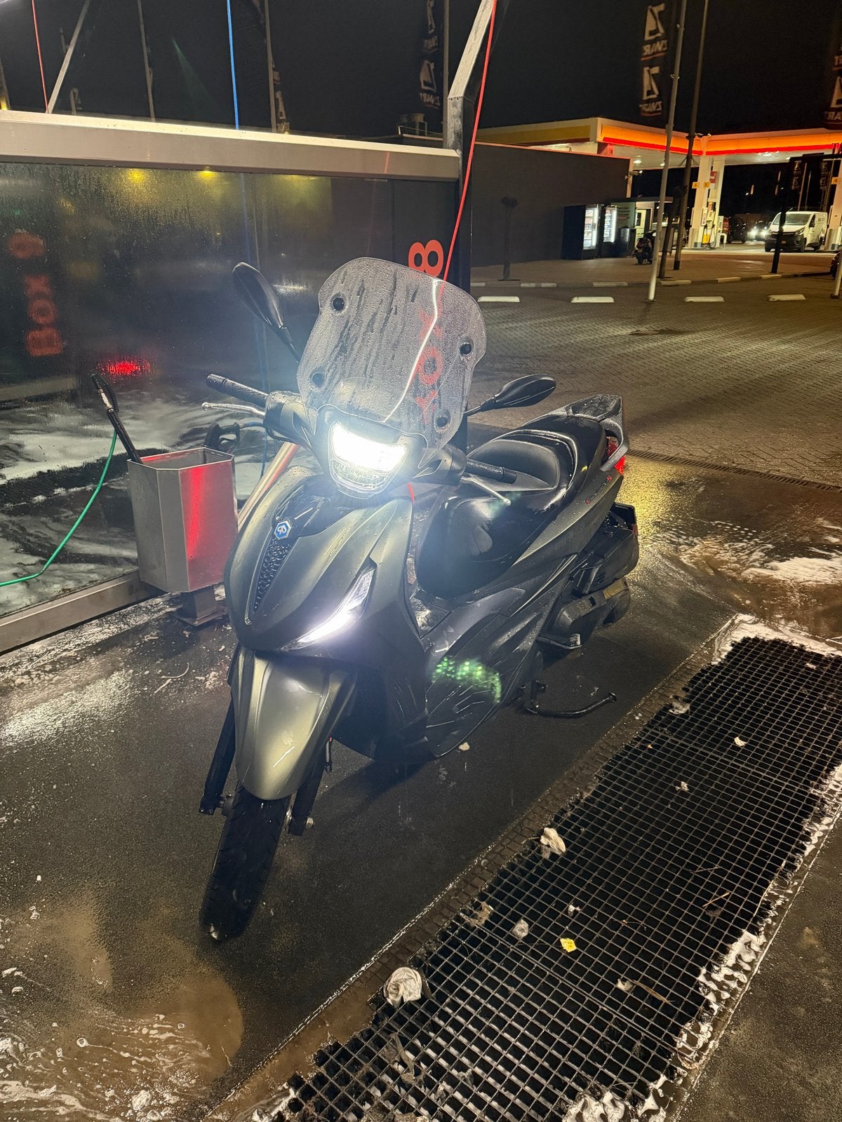 Piaggio Beverly 400 S HPE, Fietsen en Brommers, Ophalen, Overige modellen, 399 cc, Benzine