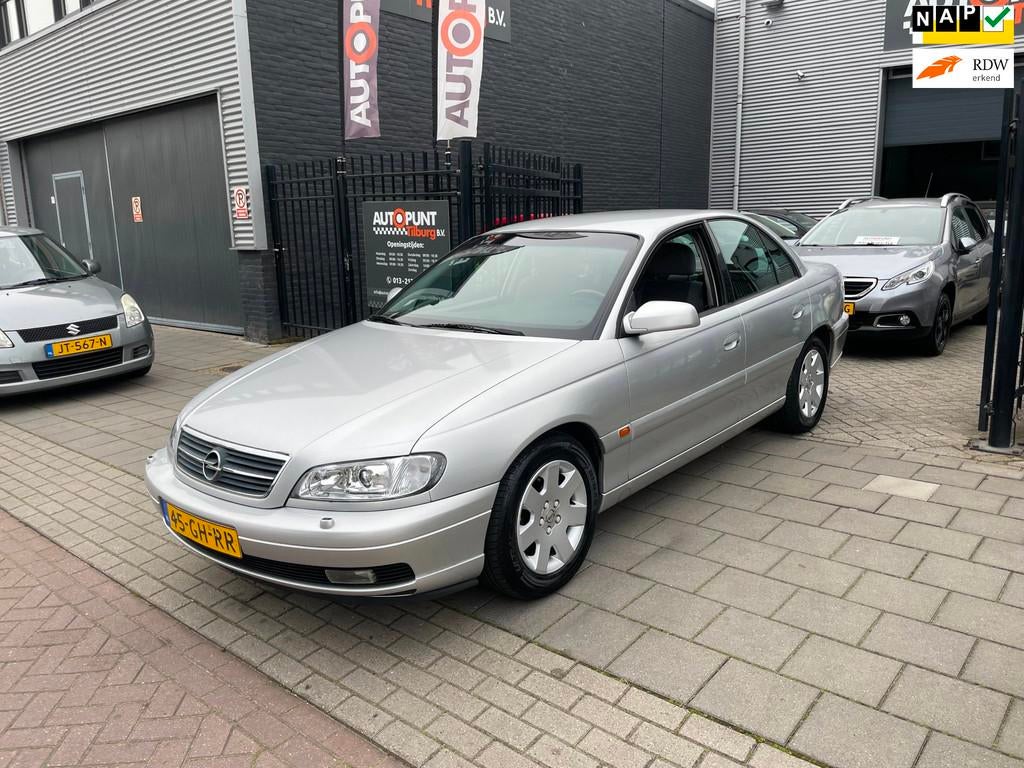 Opel Omega 2.2i-16V Elegance 1e Eigenaar! Airco NAP APK, Auto's, Opel, Euro 2, Omega, Achterwielaandrijving, Gebruikt