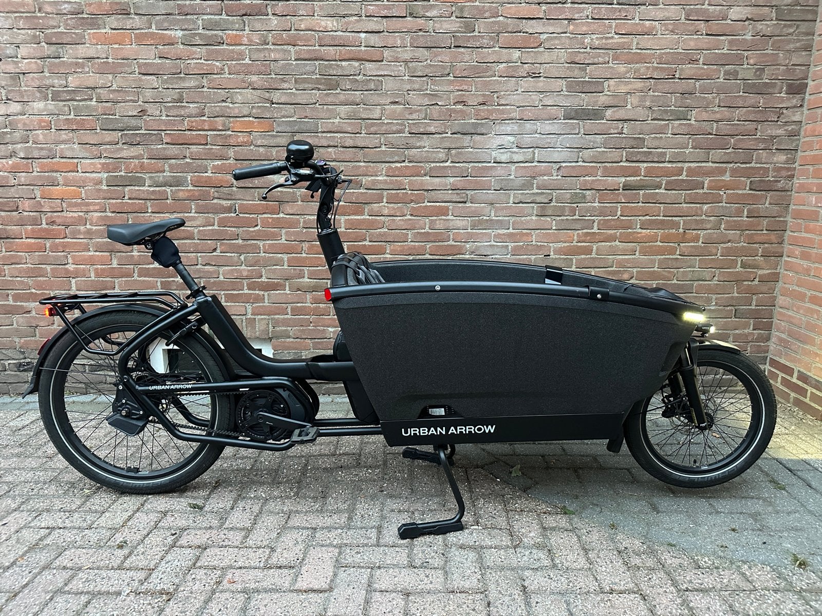 Urban Arrow Family Next Pro Automaat - Zwart, Bosch Cargo Li, Elektrisch, Zo goed als nieuw, 2 kinderen, Schijfrem