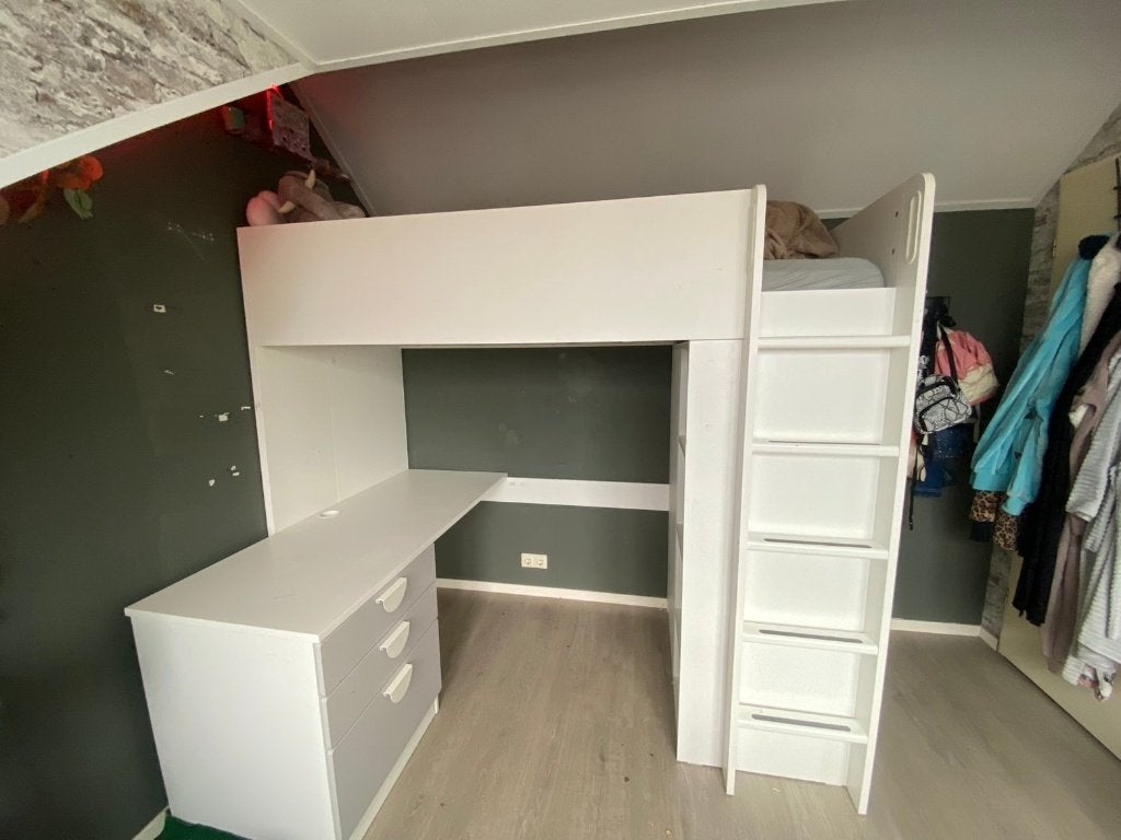 Hoogslaper met buro en kast eronder, Kinderen en Baby's, Kinderkamer | Stapelbedden en Hoogslapers, Ophalen, Gebruikt, Hoogslaper