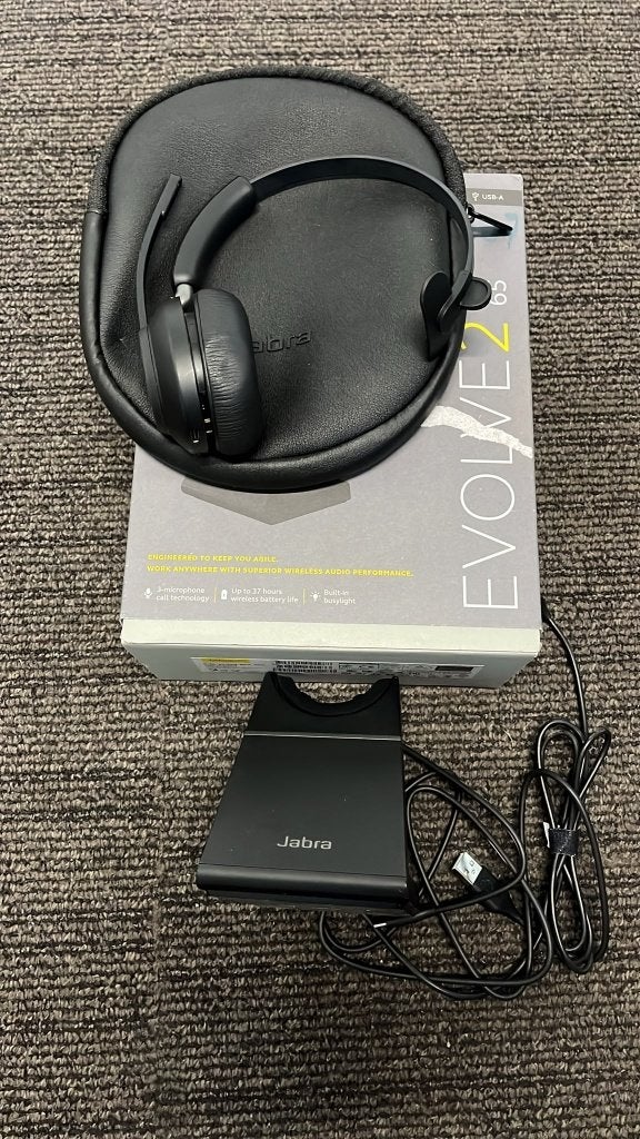 Jabra Evolve2 65 Draadloze Headset met Oplaadstation