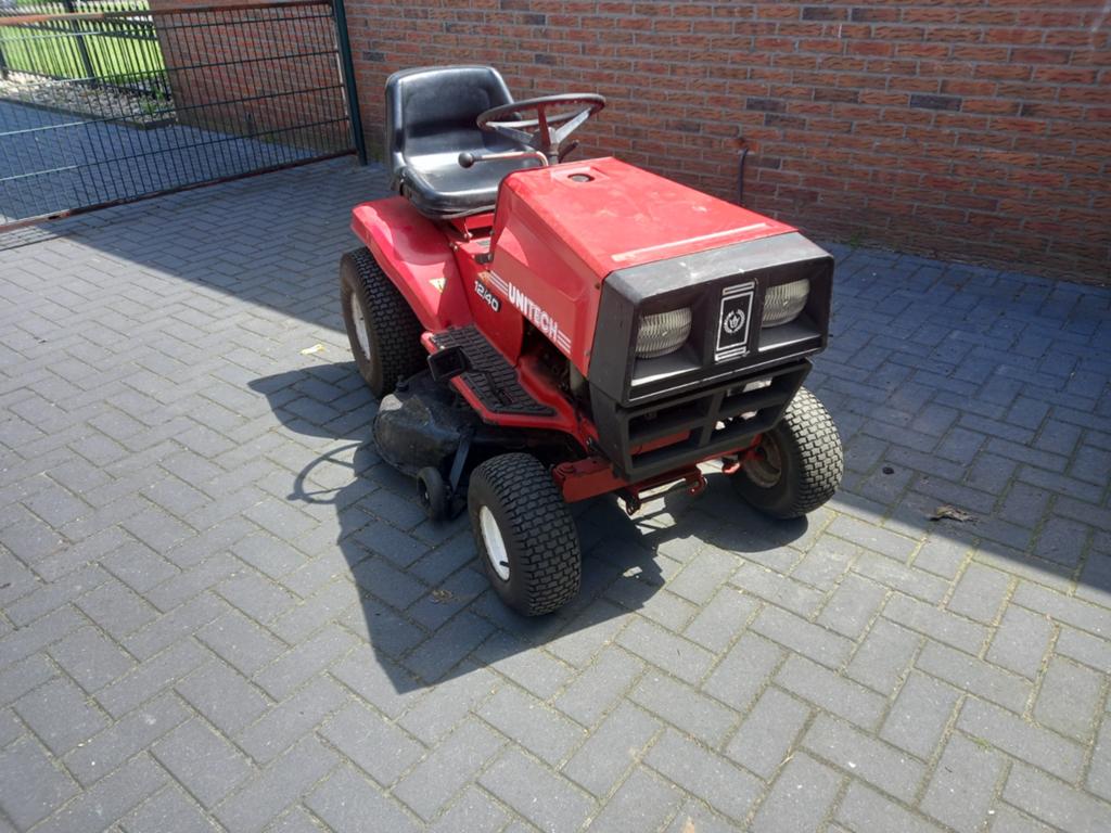 Handige zitmaaier. Trekkertje. Trekhaak, Tuin en Terras, Ophalen