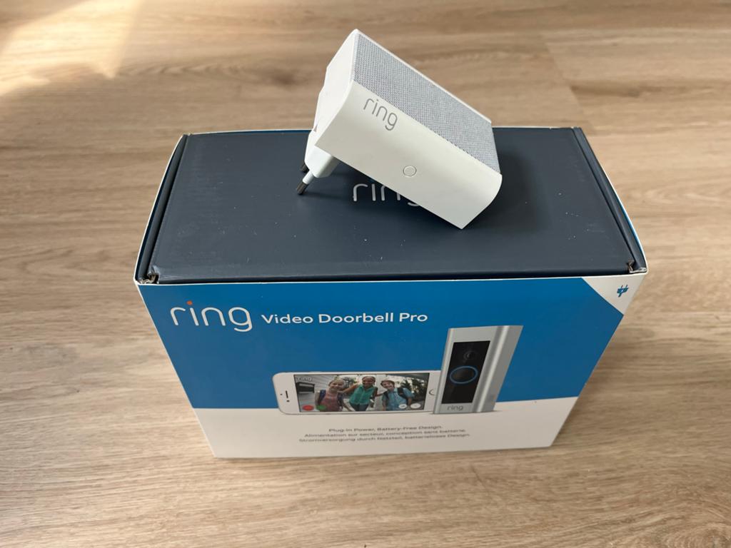 Gloednieuwe Ring Video Doorbell Pro met Chime, Huis en Inrichting, Deurbellen, Ophalen, Ingebouwde camera, Nieuw, Bedraad