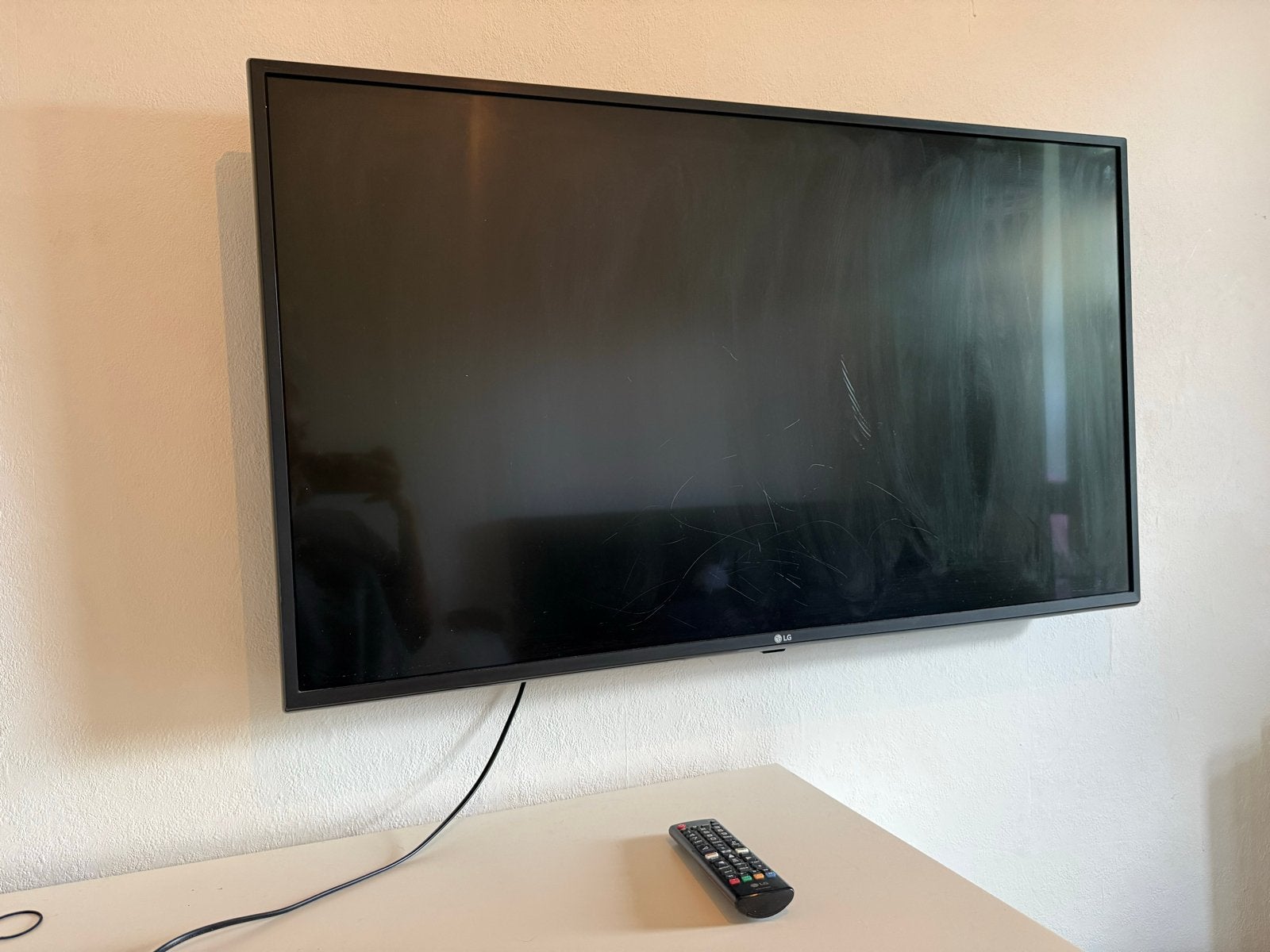 LG TV met afstandsbediening, Ophalen, Gebruikt, 50 Hz, 80 tot 100 cm