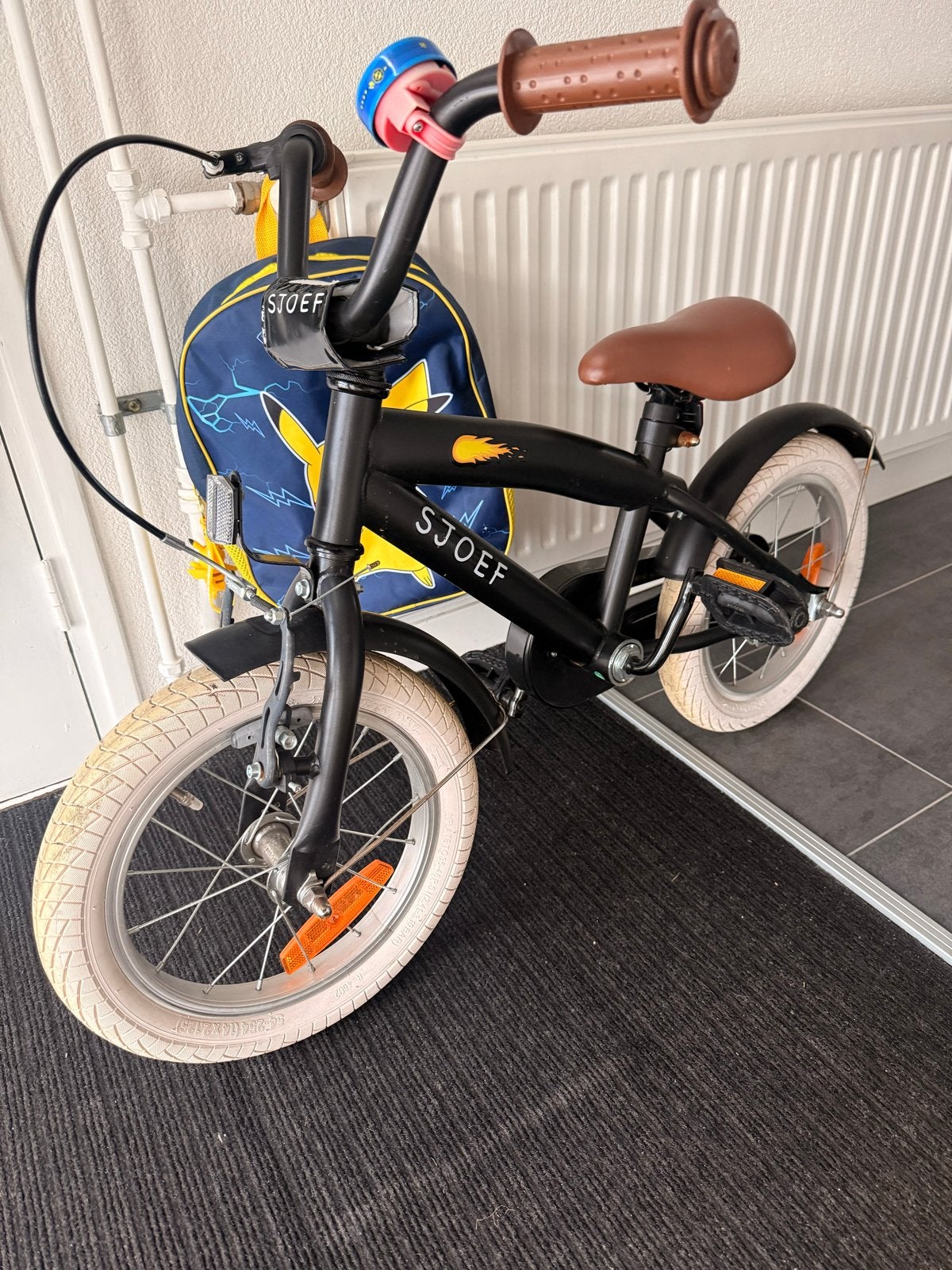 SJOEF kinderfiets 16 inch - zwart met bruin zadel, Ophalen of Verzenden, Gebruikt, Velgrem, 16 tot 20 inch
