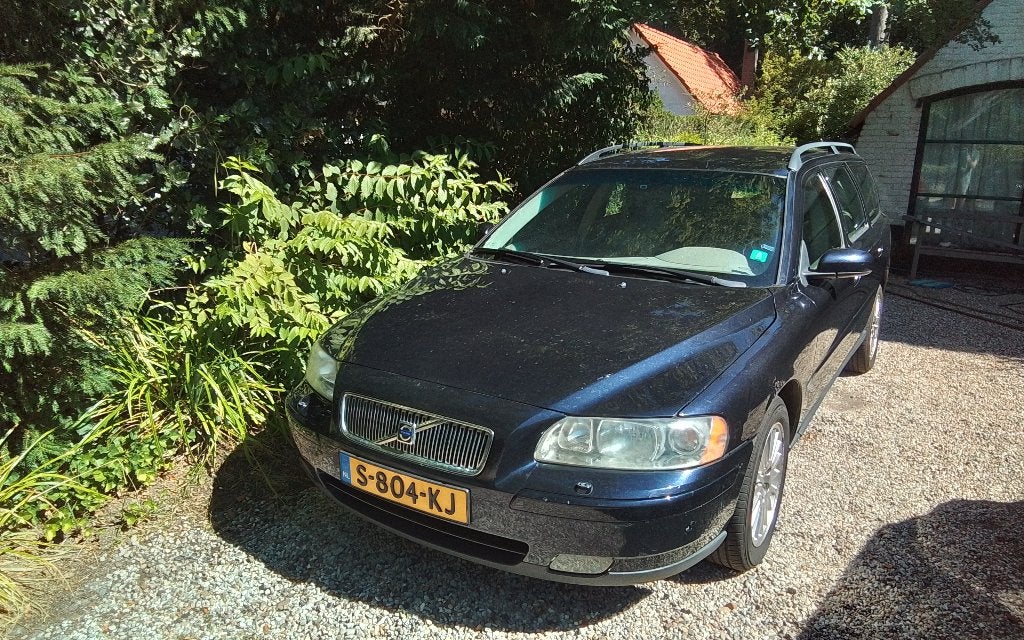Volvo V70 2.5 T AWD 2006 Blauw, 1800 kg, 2521 cc, Stationwagon, Handgeschakeld