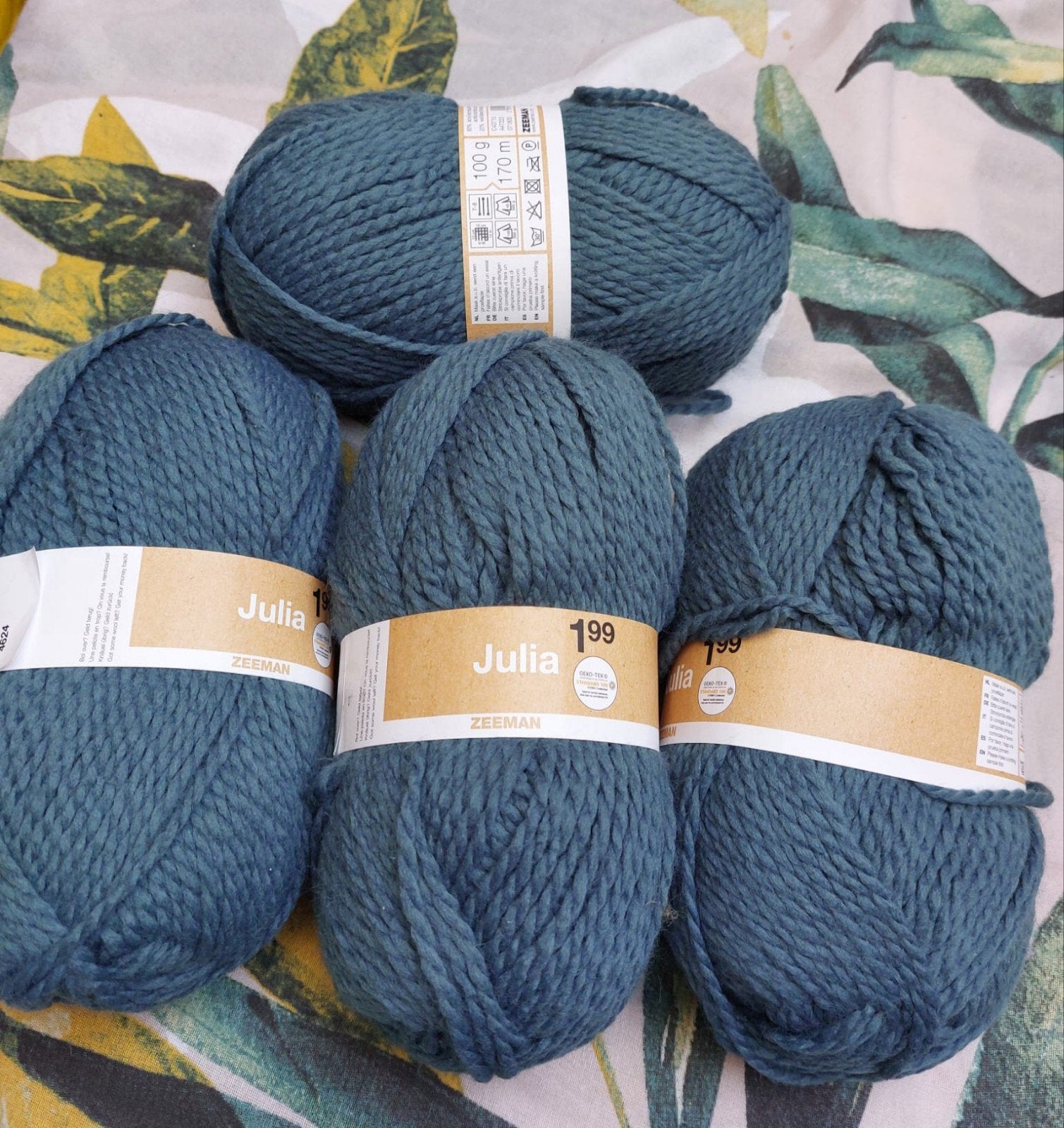 4 bollen wol petrol blauw (Julia), Ophalen of Verzenden, Nieuw, Breien of Haken, Wol of Garen