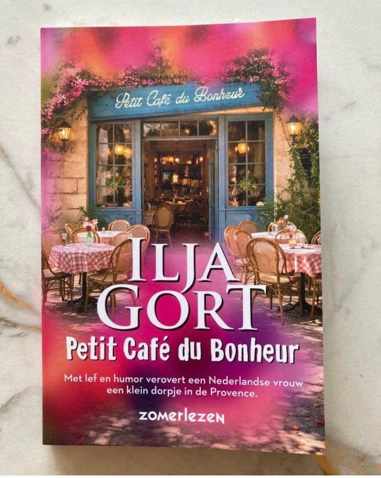 Ilja Gort - Petit Café du Bonheur  Zomerlezen, Ophalen of Verzenden, Zo goed als nieuw, Nederland