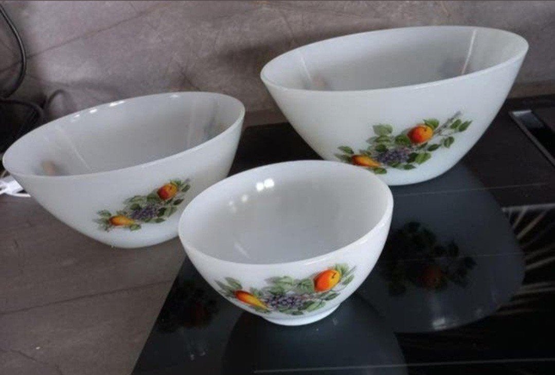 Set van 3 Arcopal Fruit de France schalen (nieuw), Antiek en Kunst, Ophalen of Verzenden