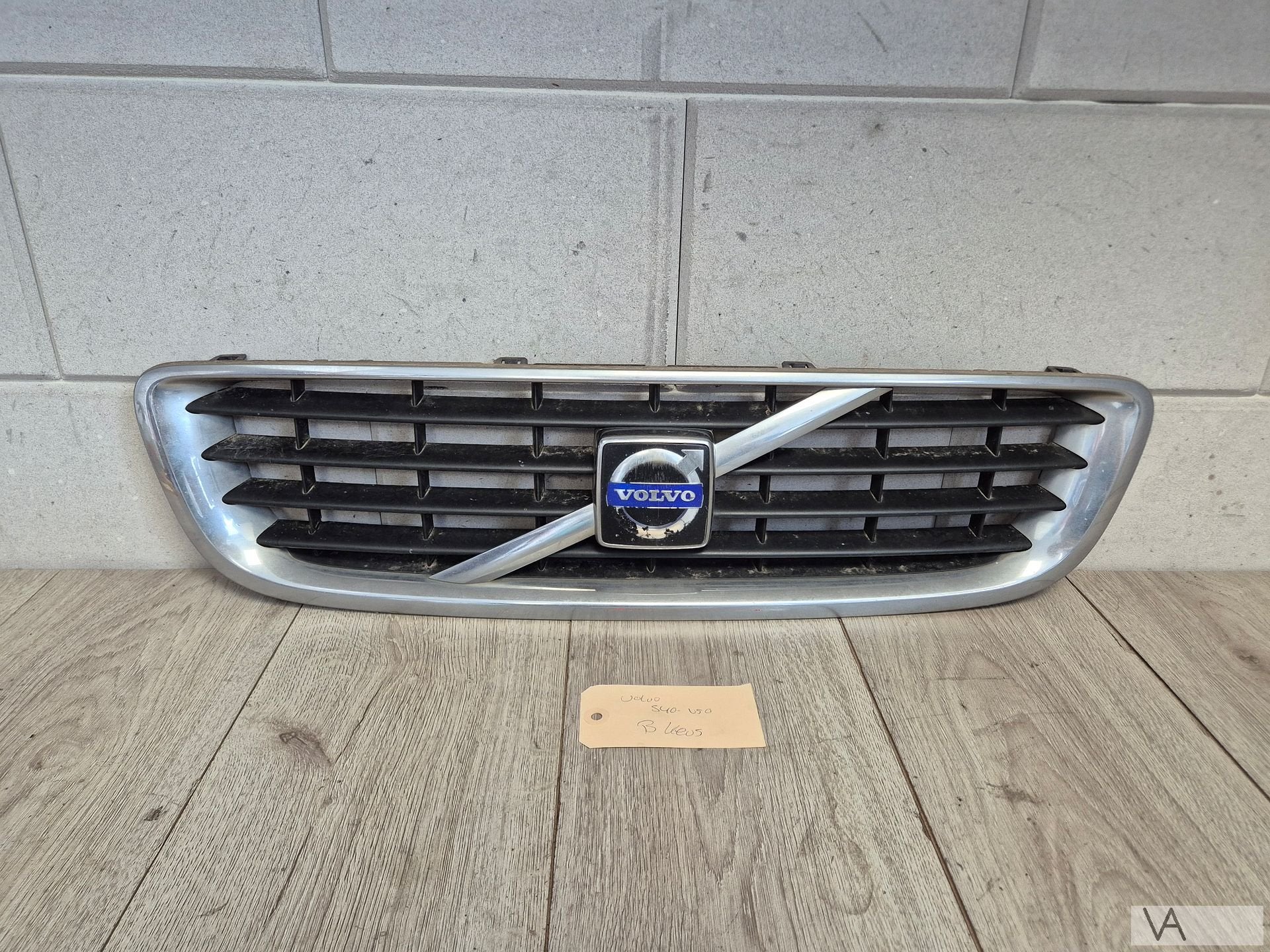 Grille in bumper voor Volvo S40 en V50 2007 - 2012 €50, Gebruikt, -, -, Ophalen of Verzenden