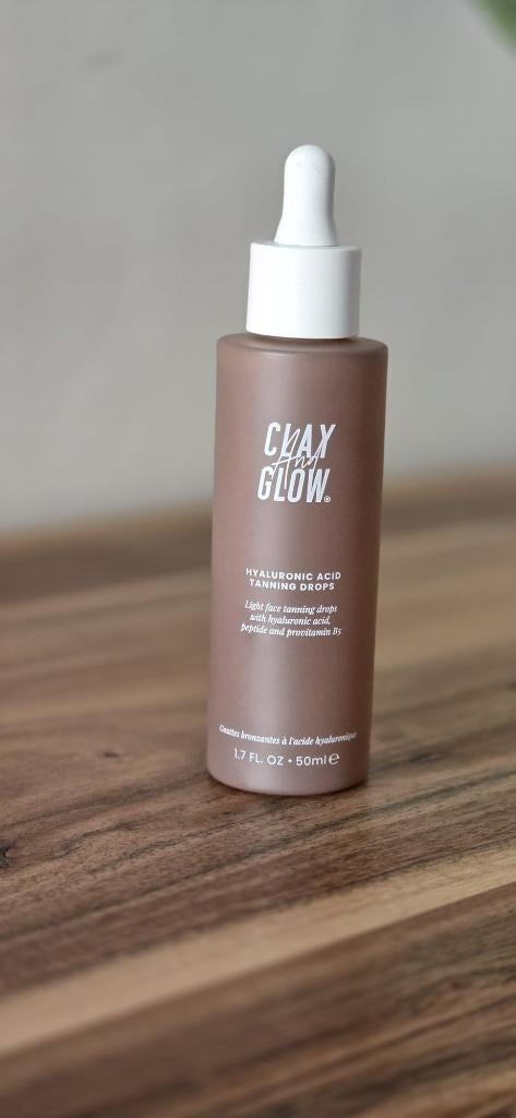 Clay And Glow Hyaluronic Acid Tanning Drops 50 ml, Verzenden, Nieuw, Gehele gezicht, Toebehoren