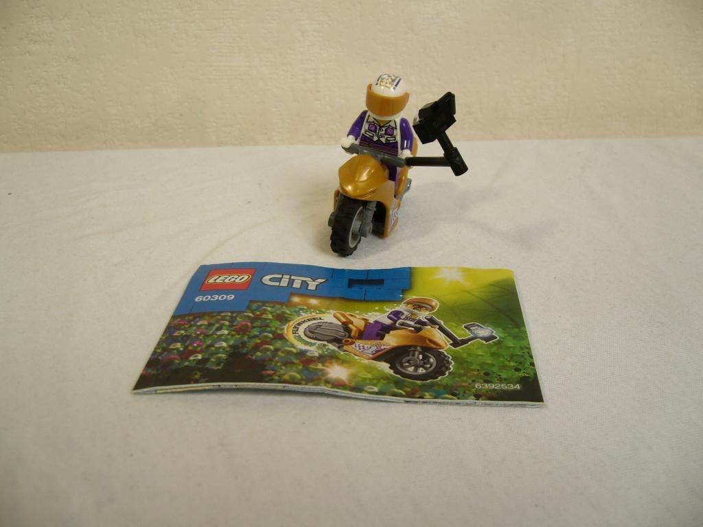 Lego City 60309 Selfie Stunt Bike, Lego, Ophalen of Verzenden, Compleet, Complete set