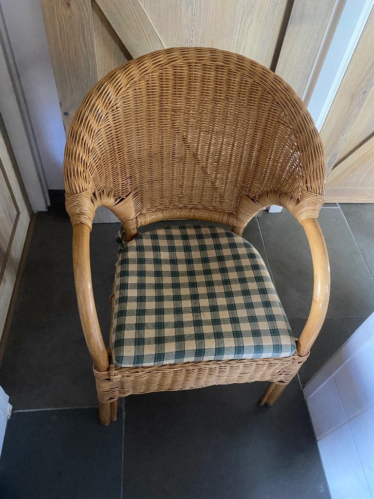 Stevige rotan stoelen met zitting erin, Ophalen, Gebruikt, Twee, Bruin