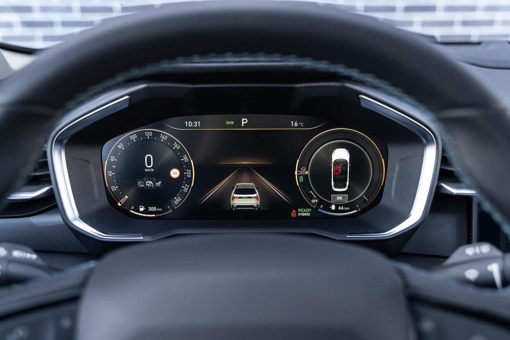 Lynk & Co 01 1.5 Plug-in Hybrid | SUV met 1.800 kg trekvermo, Stof, Blauw, 120 €/maand, Bedrijf