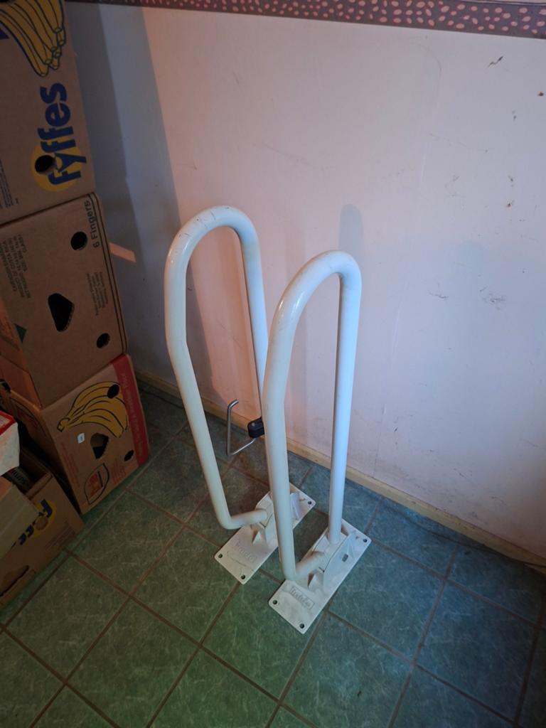 Steunen voor wc en douche, Doe-het-zelf en Verbouw, Sanitair, Ophalen, Gebruikt, Douche