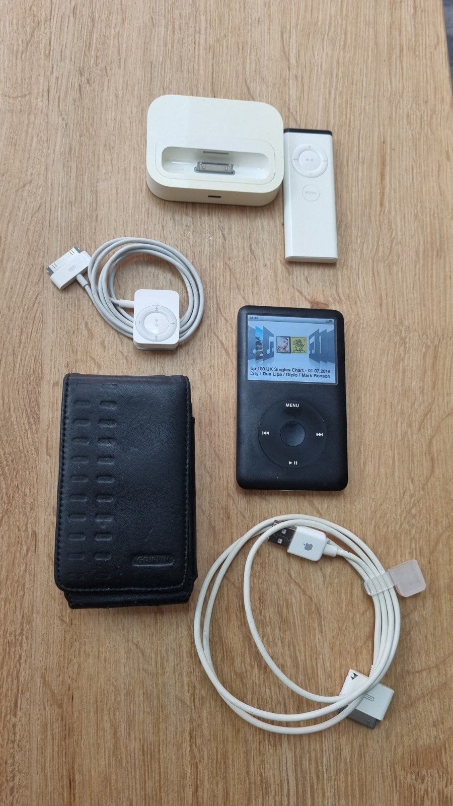 iPod Classic 80GB zwart met accessoires, Ophalen, Gebruikt, Classic, 40 GB en meer