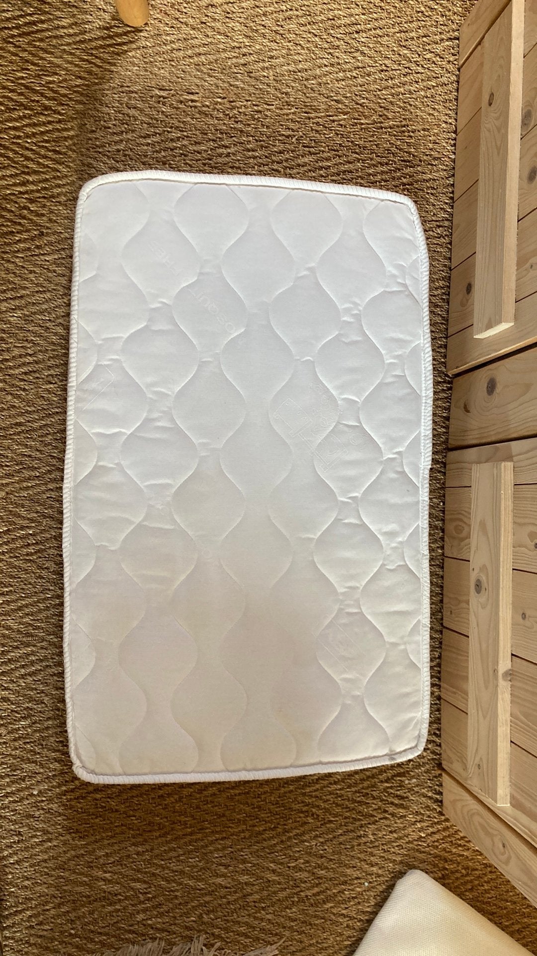 Eco matras wiegje 90 x 55 zeer goede staat, Ophalen of Verzenden, Zo goed als nieuw, Wieg