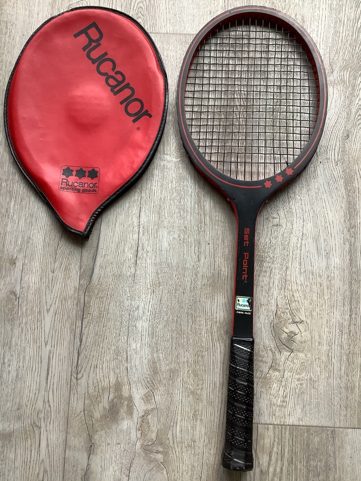 Rucanor Set Point houten tennisracket met hoes, Sport en Fitness, Tennis, Gebruikt, Ophalen of Verzenden, Racket, L2