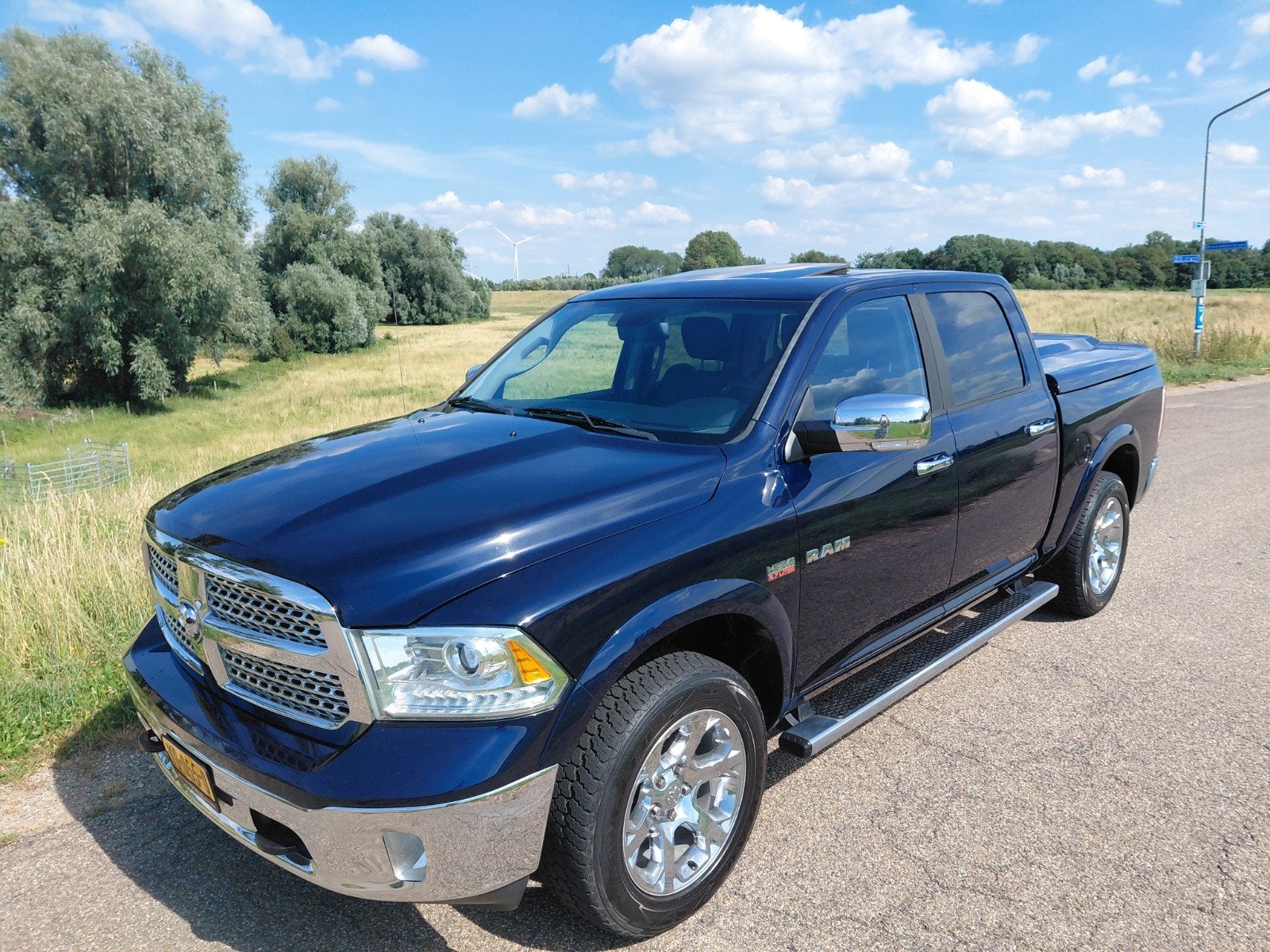 Nette Dodge RAM 1500 5.7 hemi Laramie 2013 NAP ex btw, Automaat, Euro 5, 5654 cc, Blauw
