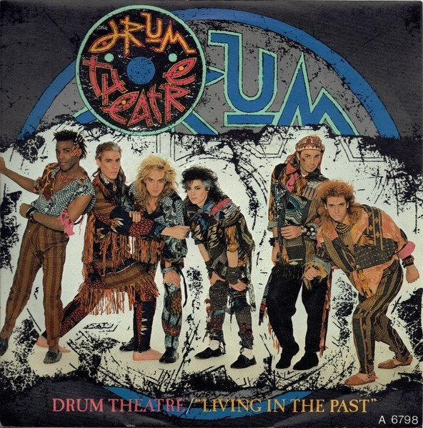 Drum Theatre - Living in the Past (Single), Fotohoes, Ophalen of Verzenden, Gebruikt, Pop