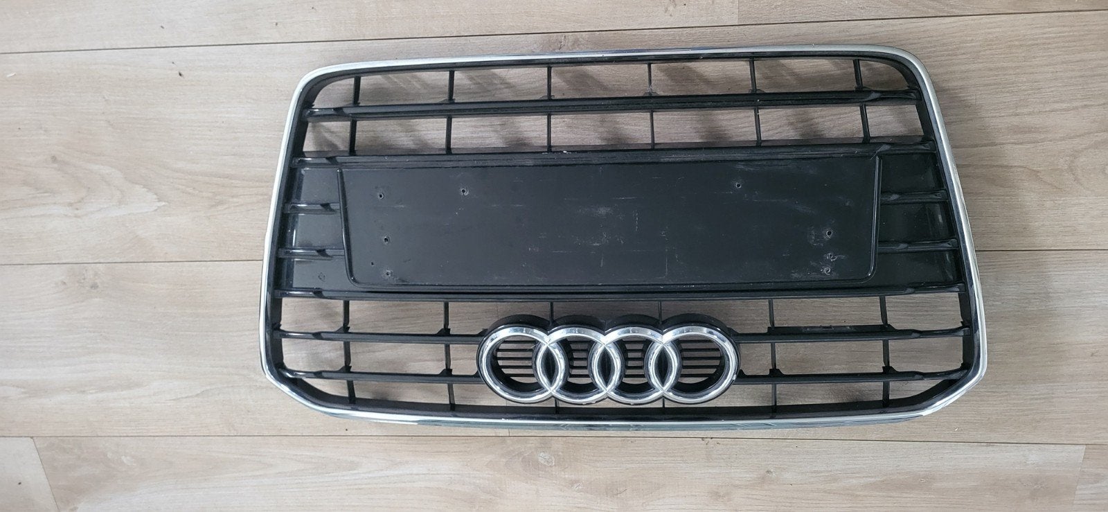 Audi A5  Grille - Gebruikt, Gebruikt, Voor, Bumper, Audi