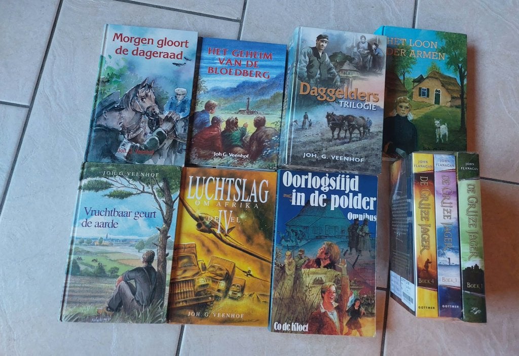 Joh. G. Veenhof boeken, Ophalen, Zo goed als nieuw