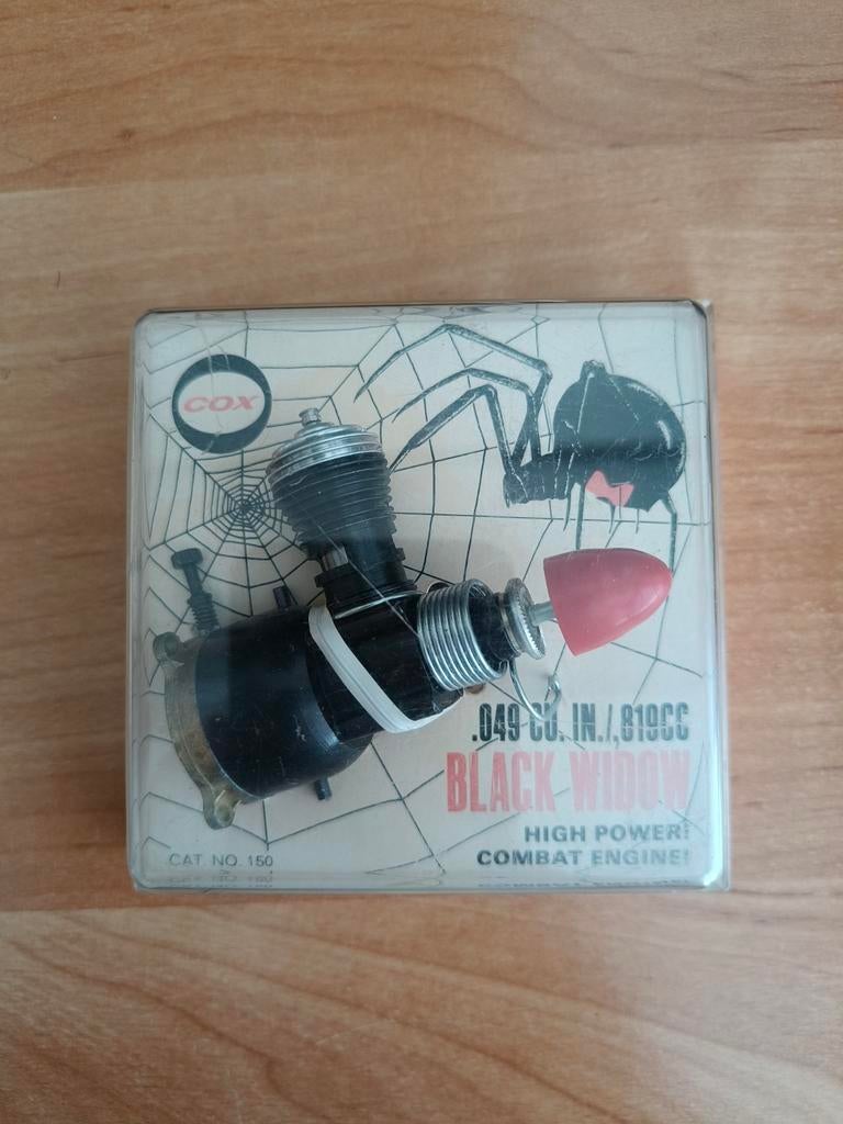 Cox Black Widow No. 150 NIB met orginele accesoires, Ophalen of Verzenden, Nieuw, Nitro