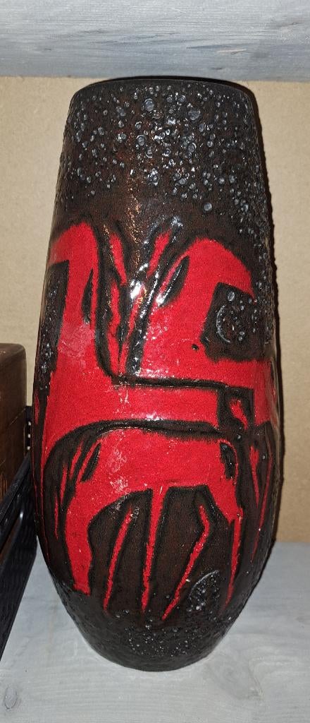 Vaas Fat Lava, Ophalen