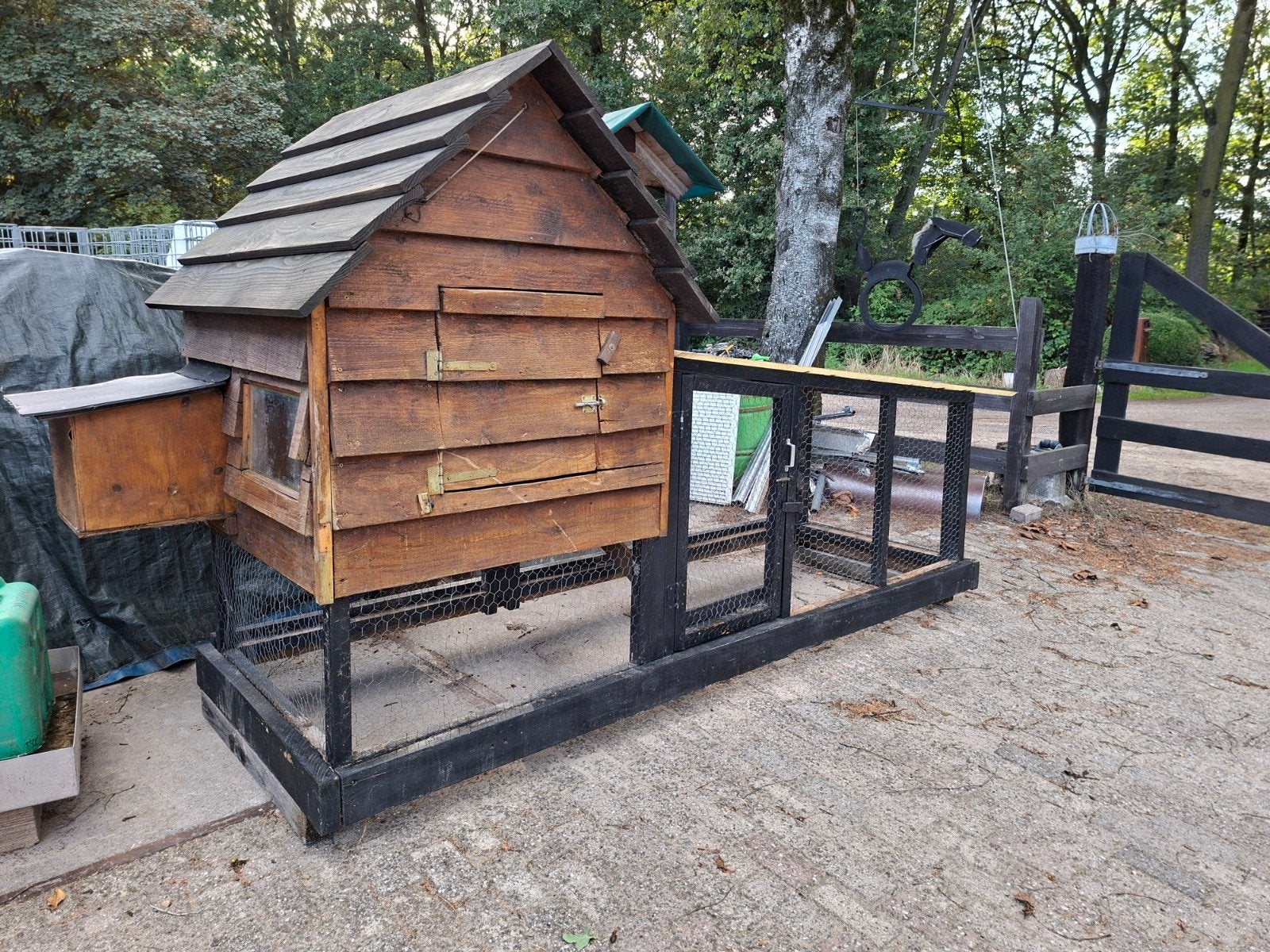 massief houten kippenhok, legnest, overdekte ren., Dieren en Toebehoren, Ophalen, Gebruikt, Kippenhok of Kippenren