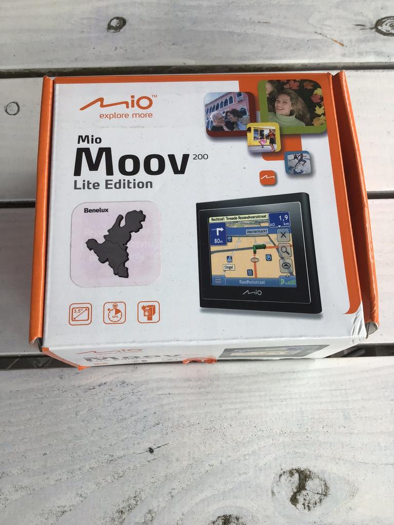 Navigatiesysteem Moov BeNeLu, Auto diversen, Autonavigatie, Ophalen of Verzenden, Zo goed als nieuw