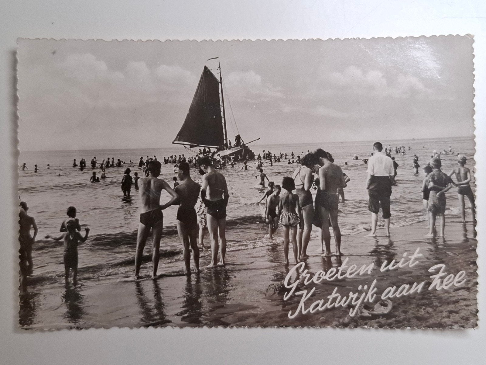 KATWIJK AAN ZEE. 1971. Echte foto. Groeten uit Katwijk a/z, Ophalen of Verzenden, 1960 tot 1980, Gelopen, Zuid-Holland