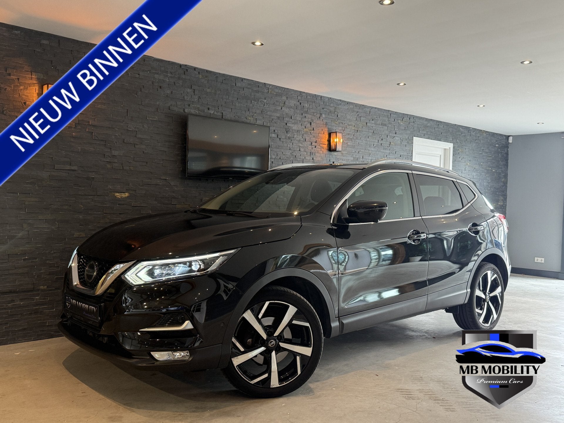 Nissan QASHQAI 1.3 DIG-T Tekna Bj: 2019 / Automaat / Panoram, Gebruikt, Euro 6, 4 cilinders, Zwart