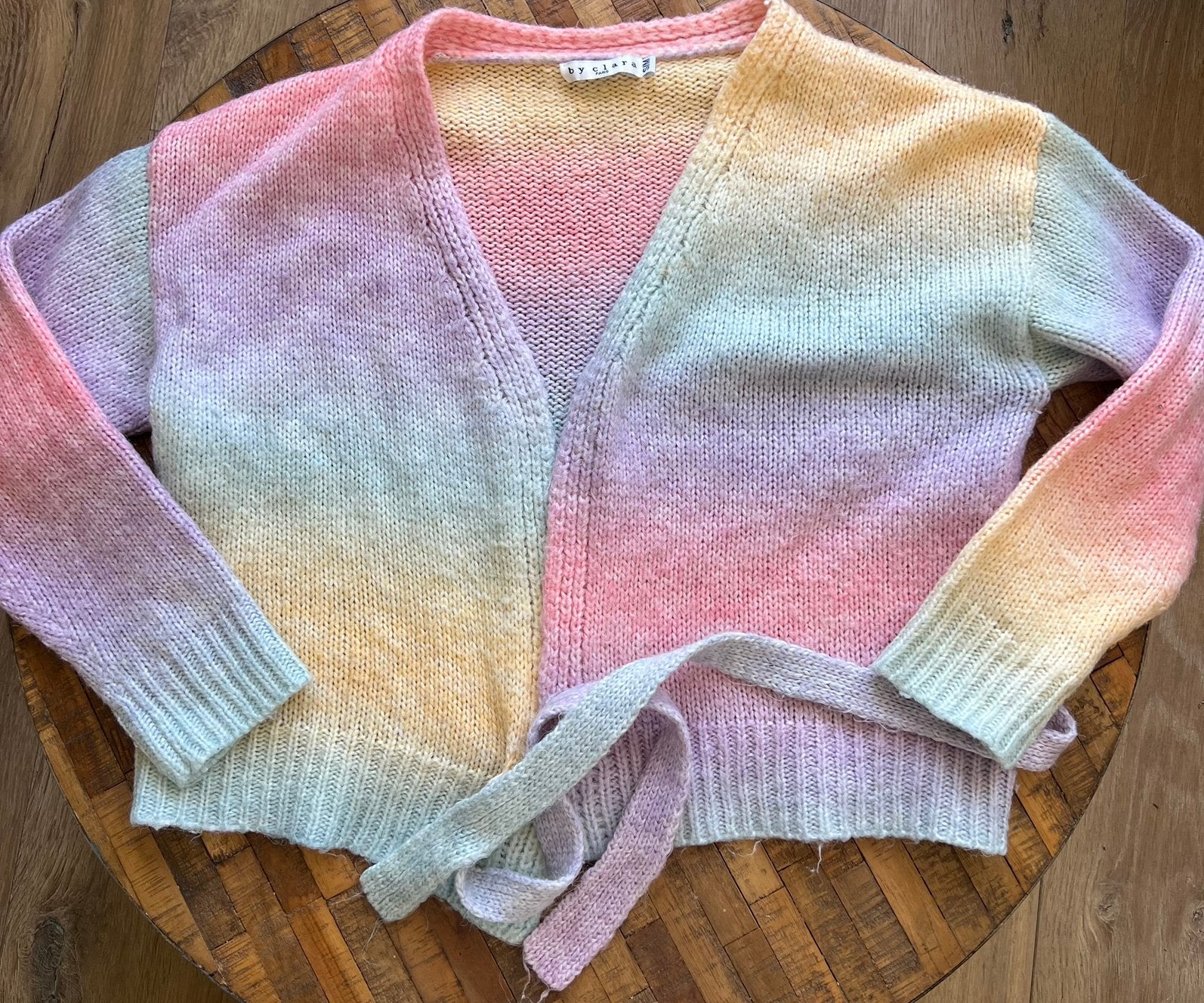 Leuk vestje maat s/m - By Clara Paris, Kleding | Dames, Ophalen of Verzenden, Zo goed als nieuw