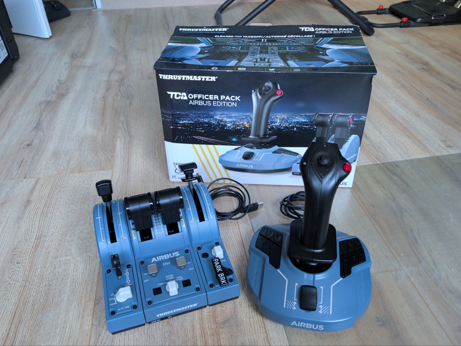 Thrustmaster TCA Officer Pack Airbus Edition + uitbreiding, Ophalen of Verzenden, Zo goed als nieuw, Trustmaster