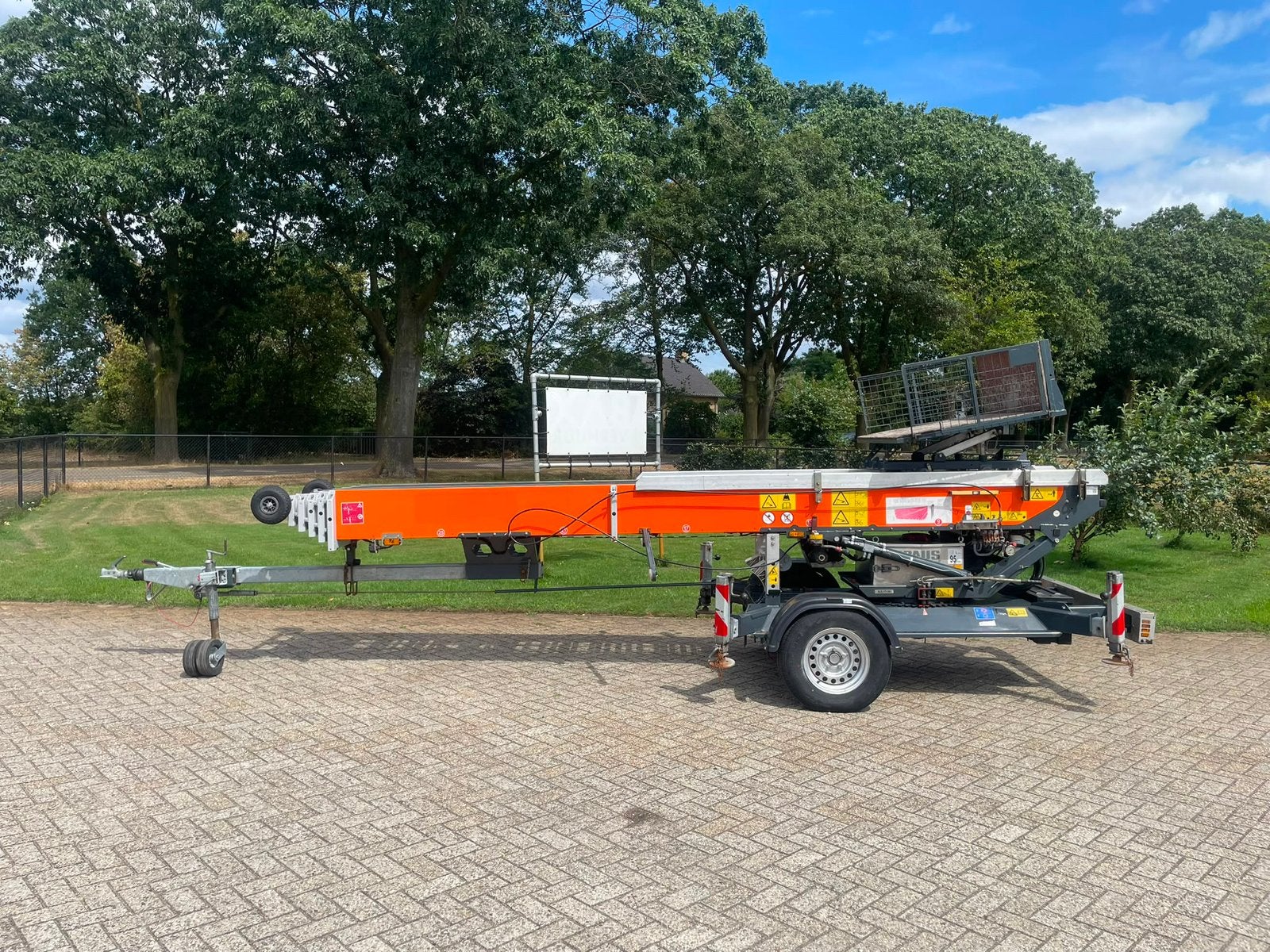 Paus 25 meter ladderlift verhuislift pannenlift bj 2017, Zakelijke goederen, Machines en Bouw | Liften, Steigers en Ladders, Ophalen