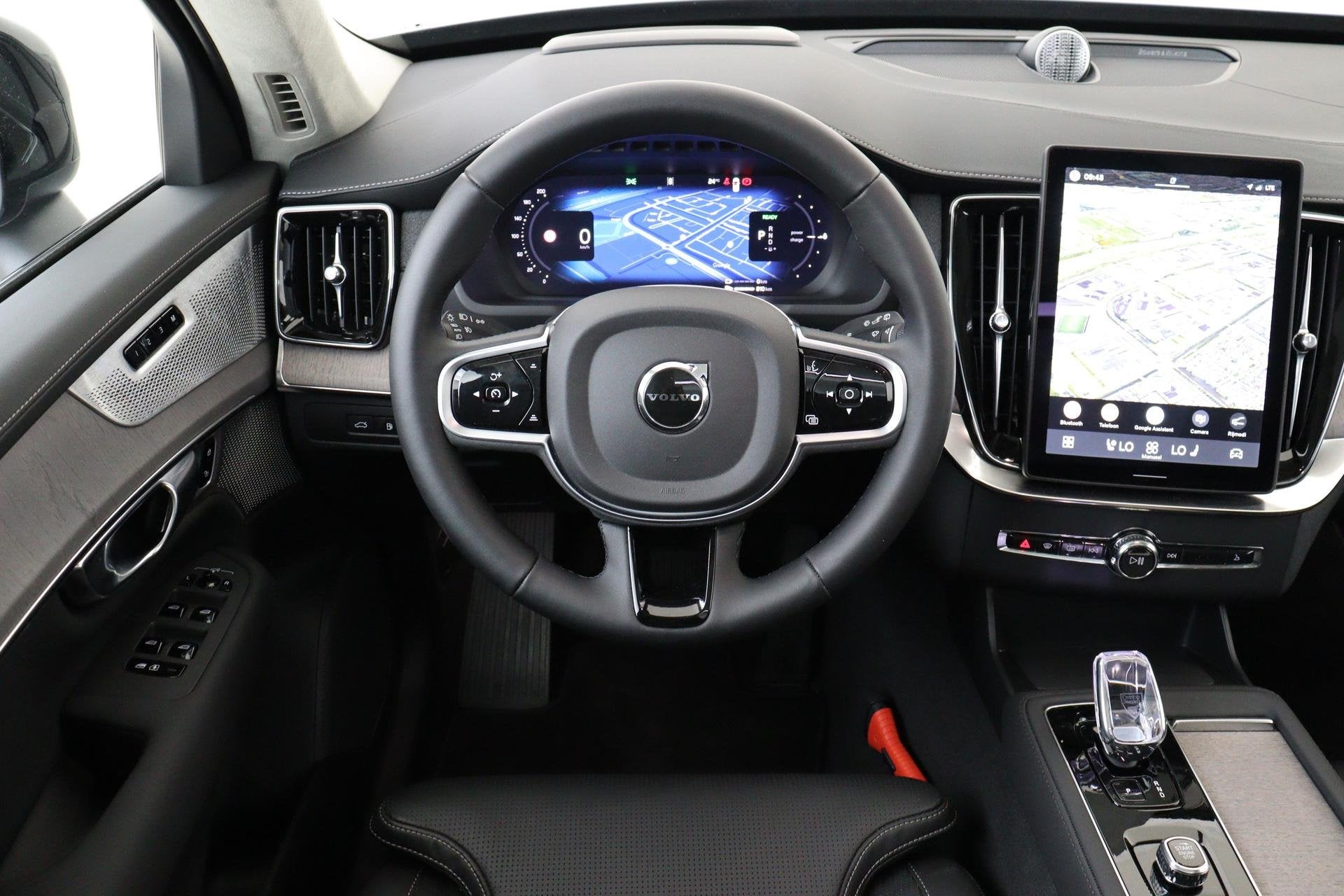 Volvo XC90 II T8 PLUG-IN HYBRID AWD ULTRA DARK *FULL OPTIONS, Auto's, 12 maanden, Gebruikt, Euro 6, 4 cilinders