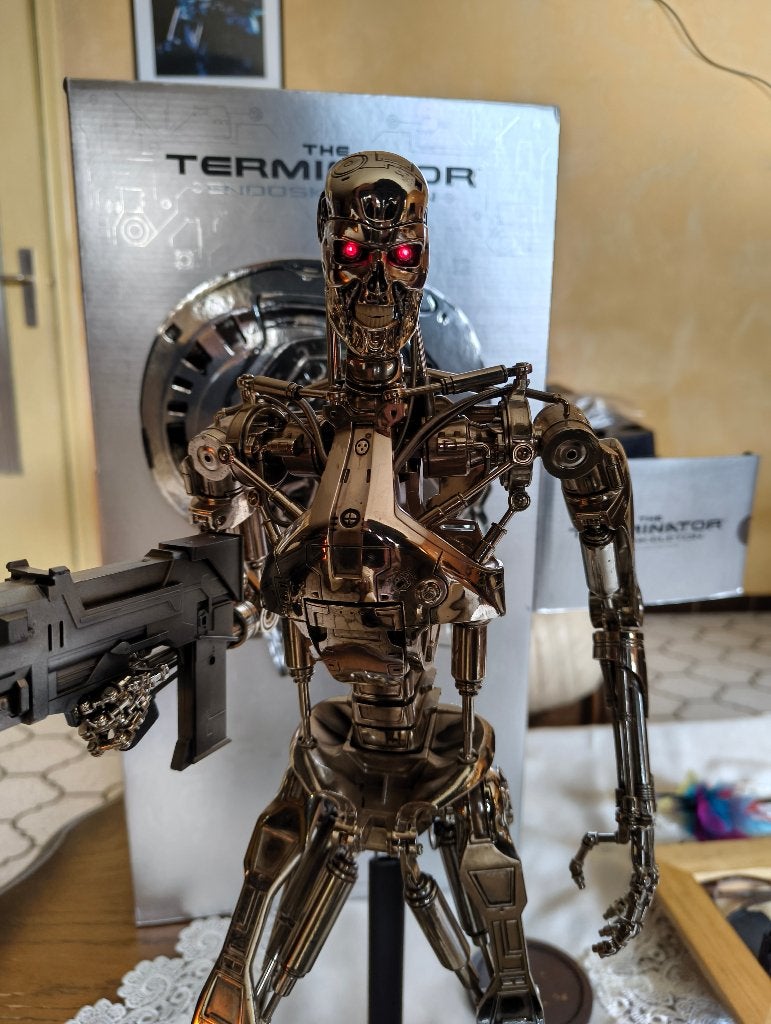 Hot Toys Endoskeleton 1:4, Ophalen of Verzenden, Zo goed als nieuw
