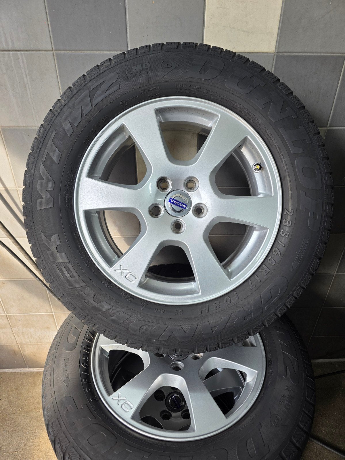 Volvo Velgen 17" Segin Op Winterbanden, Gebruikt, Banden en Velgen, 17 inch, 235 mm