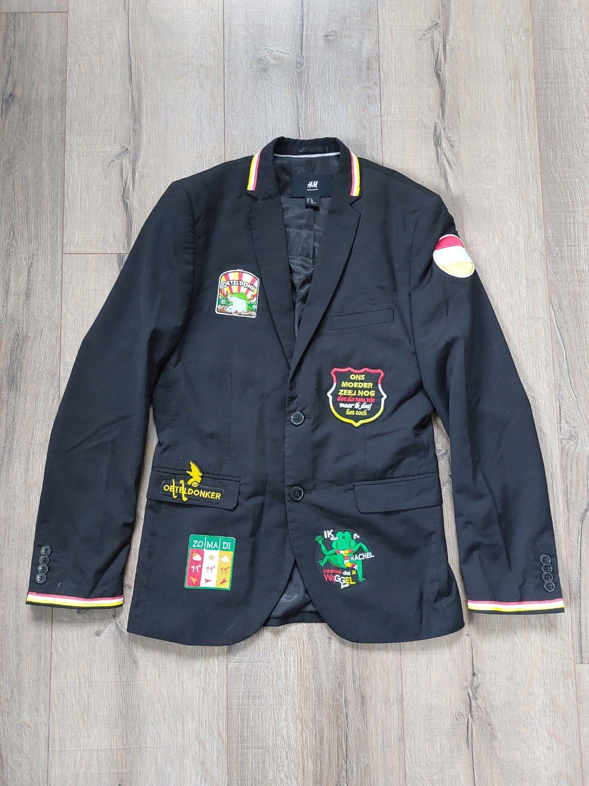 Oeteldonk kinder jasje maat 158/164 ❤️🤍💛, Ophalen of Verzenden, Zo goed als nieuw, 158 t/m 164, Jongen