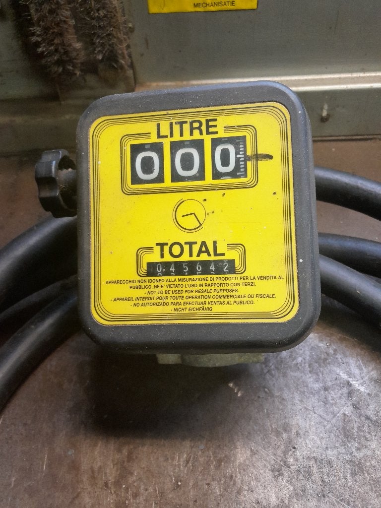 DIESELPOMP MET TOEBEHOREN, Ophalen, Gebruikt