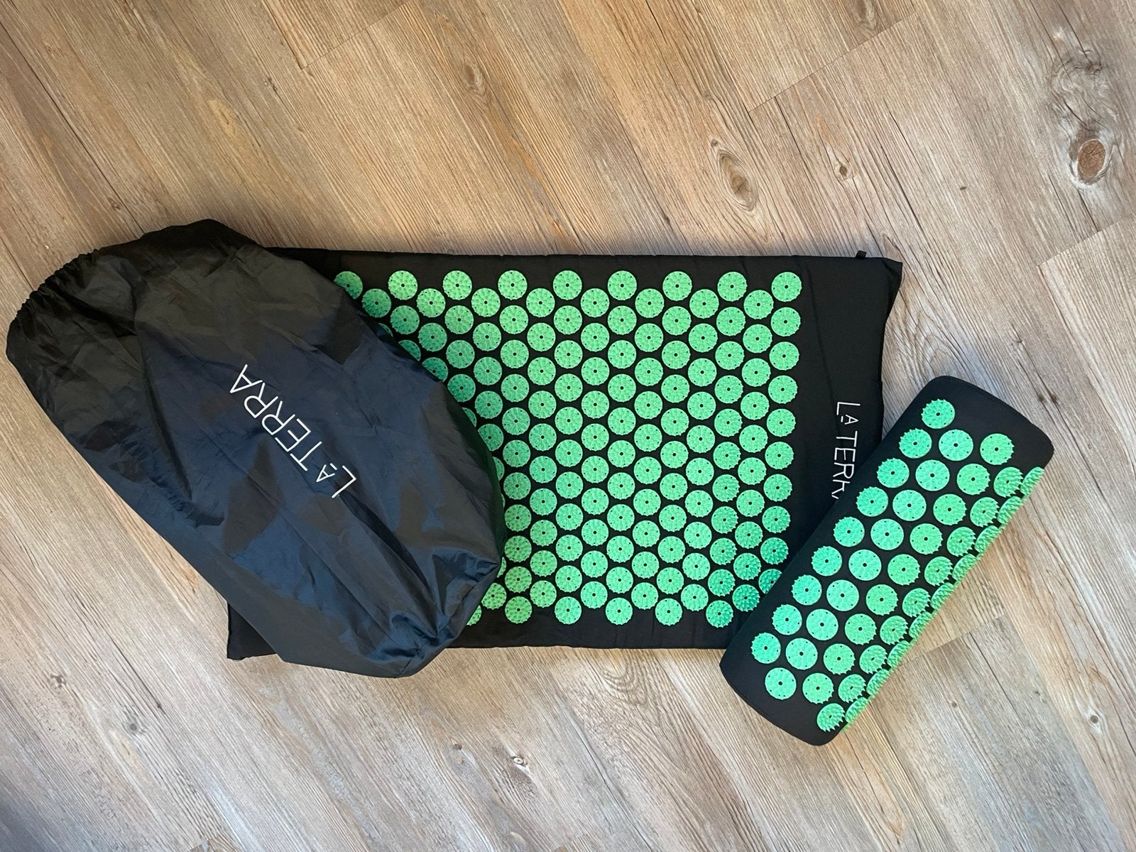 Spijkermat met kussen, Ophalen, Zo goed als nieuw, Massagestoel of Kussen