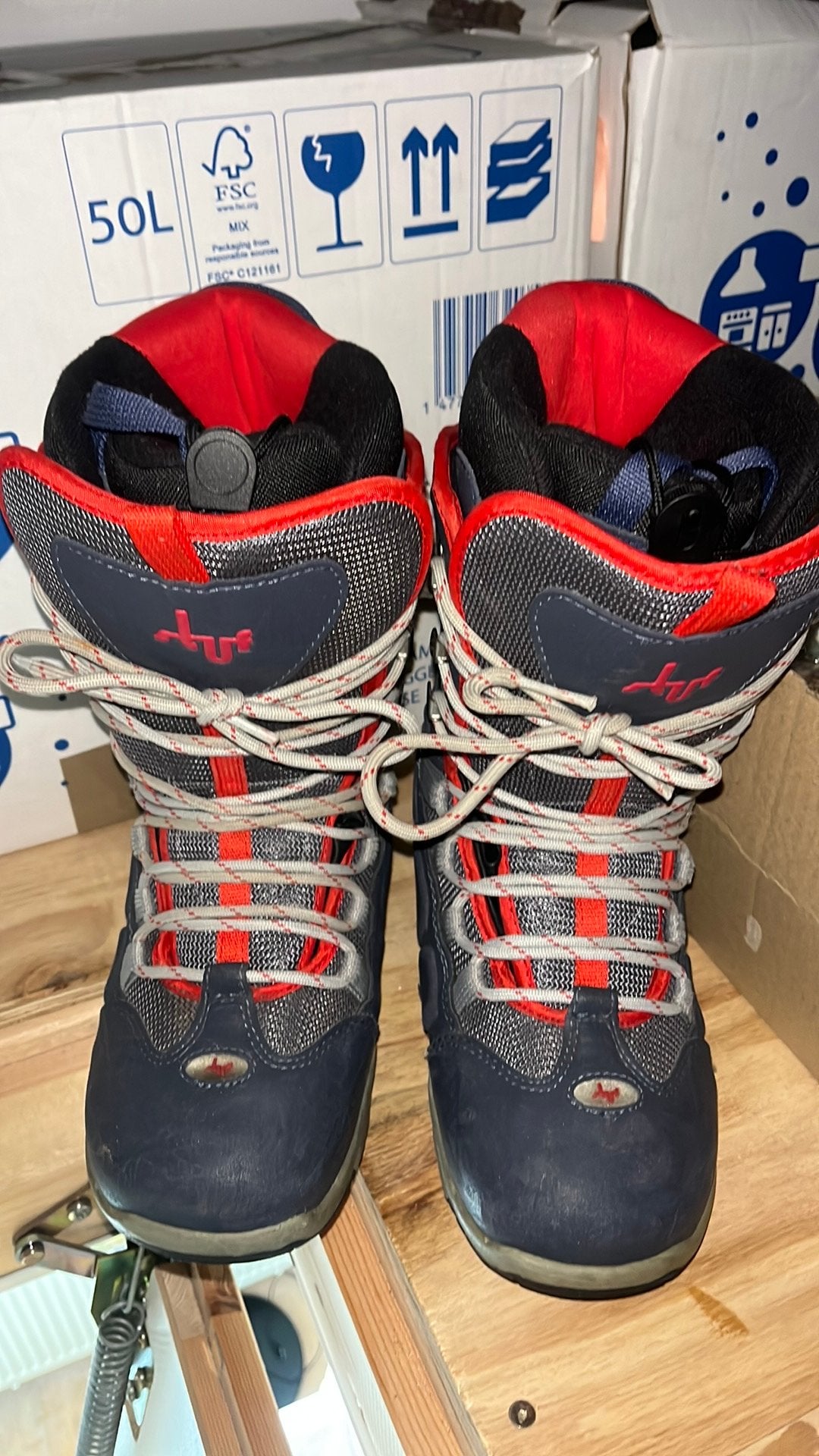 Stuf snowboard schoenen - maat 36, Ophalen of Verzenden, Zo goed als nieuw, Schoenen