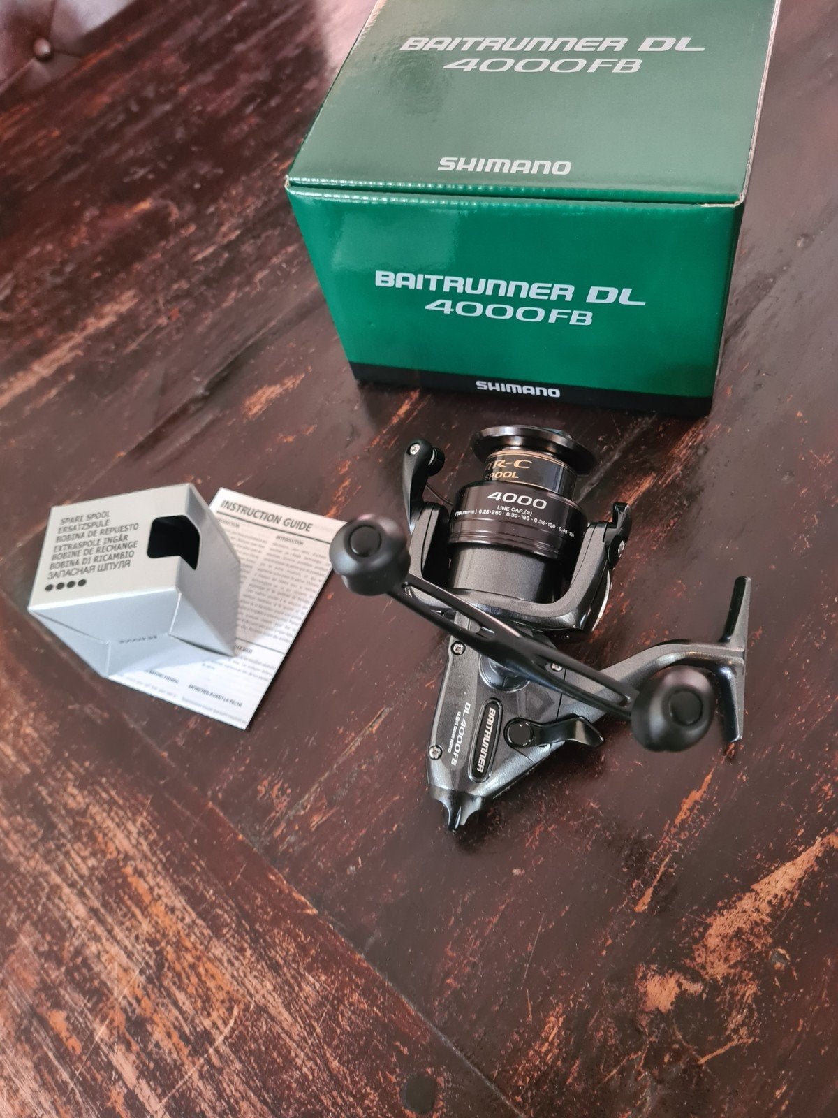 Shimano baitrunner DL 4000FB. Nieuw., Watersport en Boten, Nieuw, Ophalen of Verzenden, DL 4000 FB, Molen