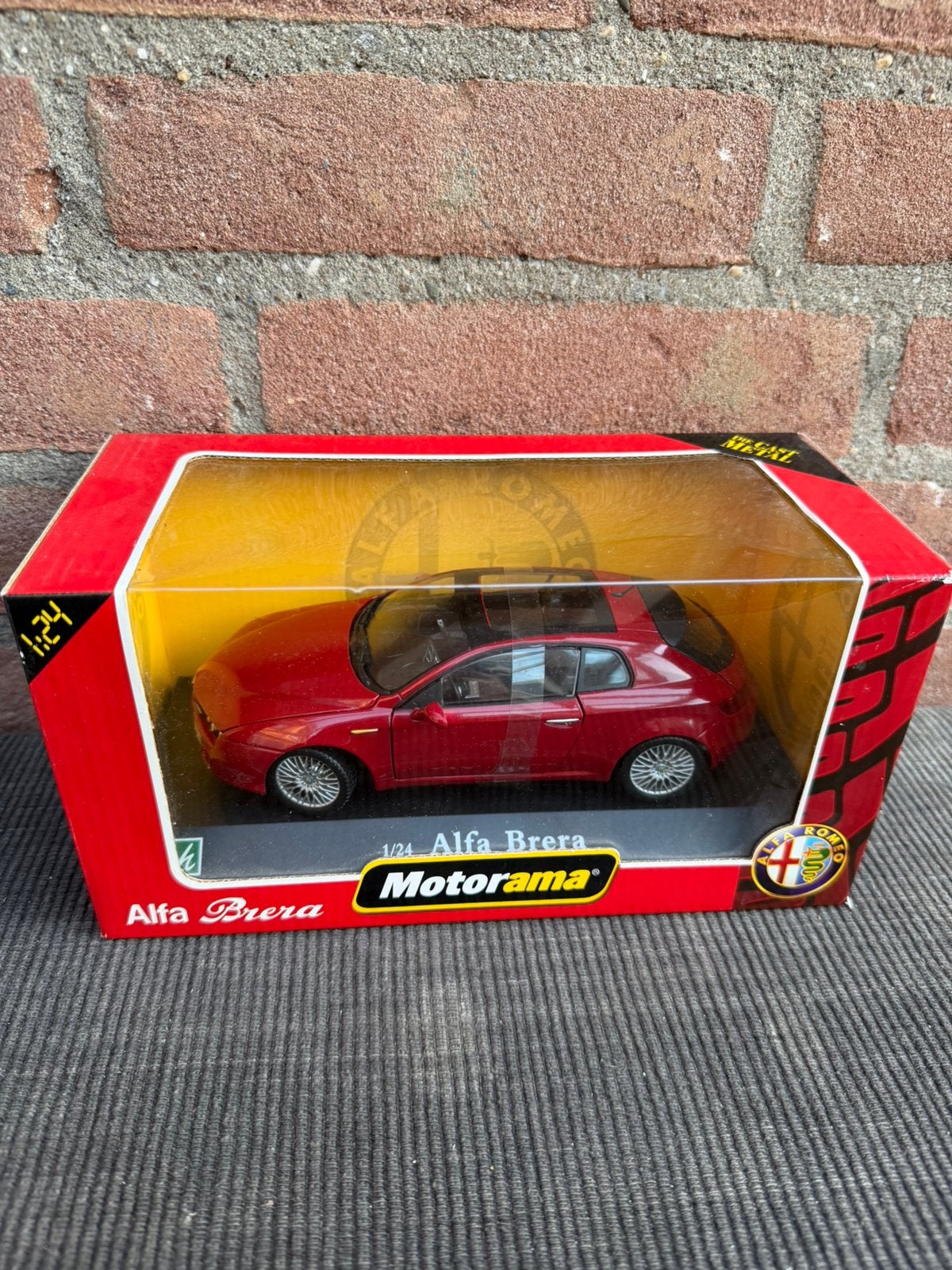 1:24 Alfa Romeo Brera ……….. 30,-, Ophalen of Verzenden, Nieuw, Auto, Overige merken